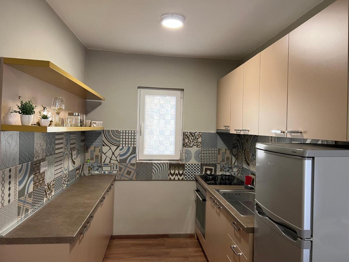 Casa Mia - Modern Apartment Near The City Center Tirana Kültér fotó