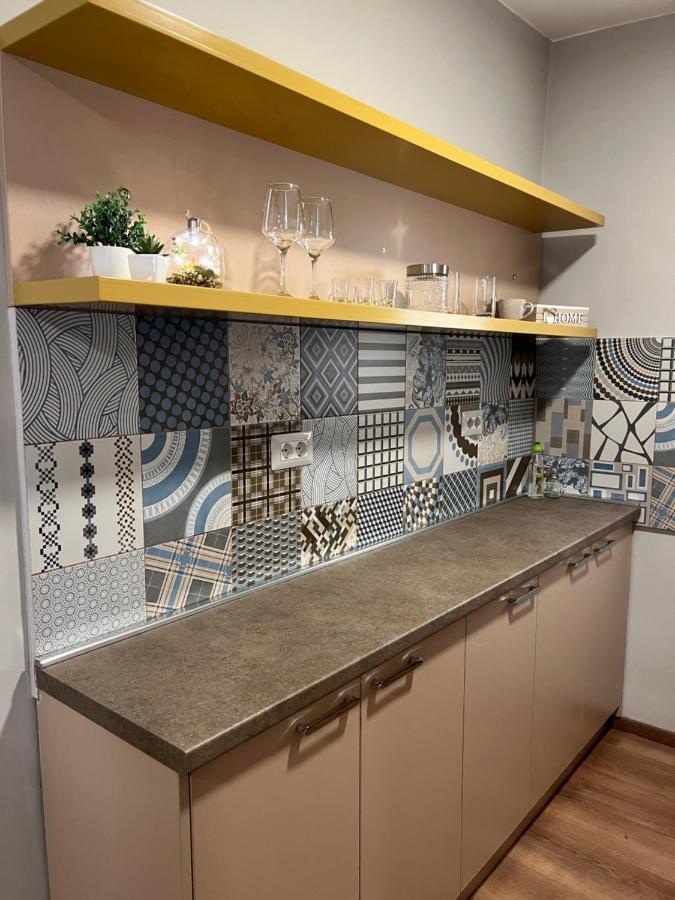 Casa Mia - Modern Apartment Near The City Center Tirana Kültér fotó